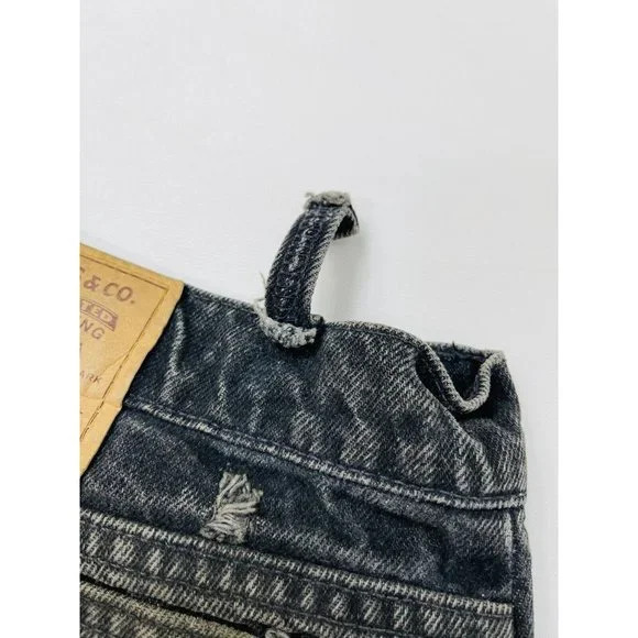 Vintage Levis 550 Orange Tab Relaxed Fit Tapered Leg Trashed Jeans USA